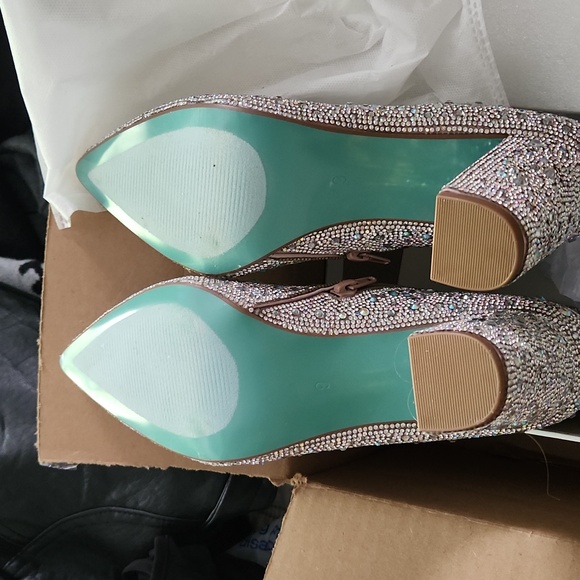 NIB HOLIDAY Betsey Johnson Cady Rhinestone Booties NEW YEARS EVE Glam Sparkle - Picture 4 of 5